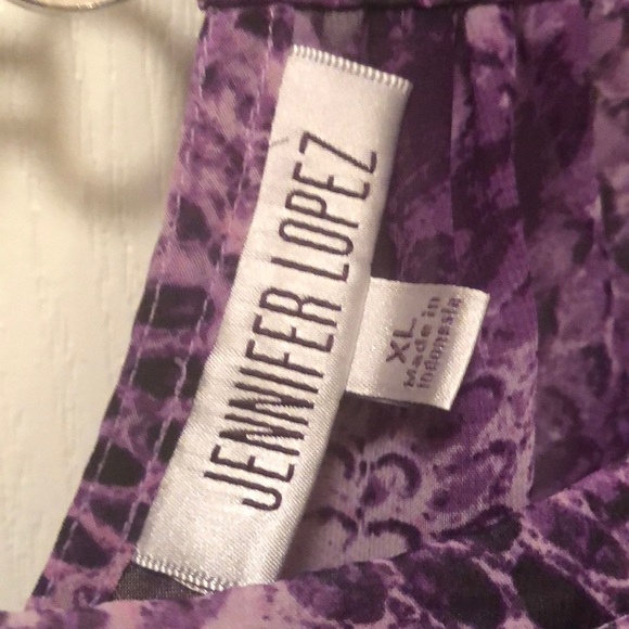 Jennifer Lopez blouse - Picture 2 of 4